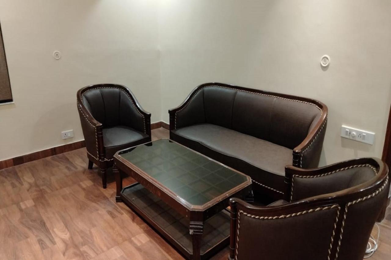 Hotel Park Regency Gorakhpur Exterior photo
