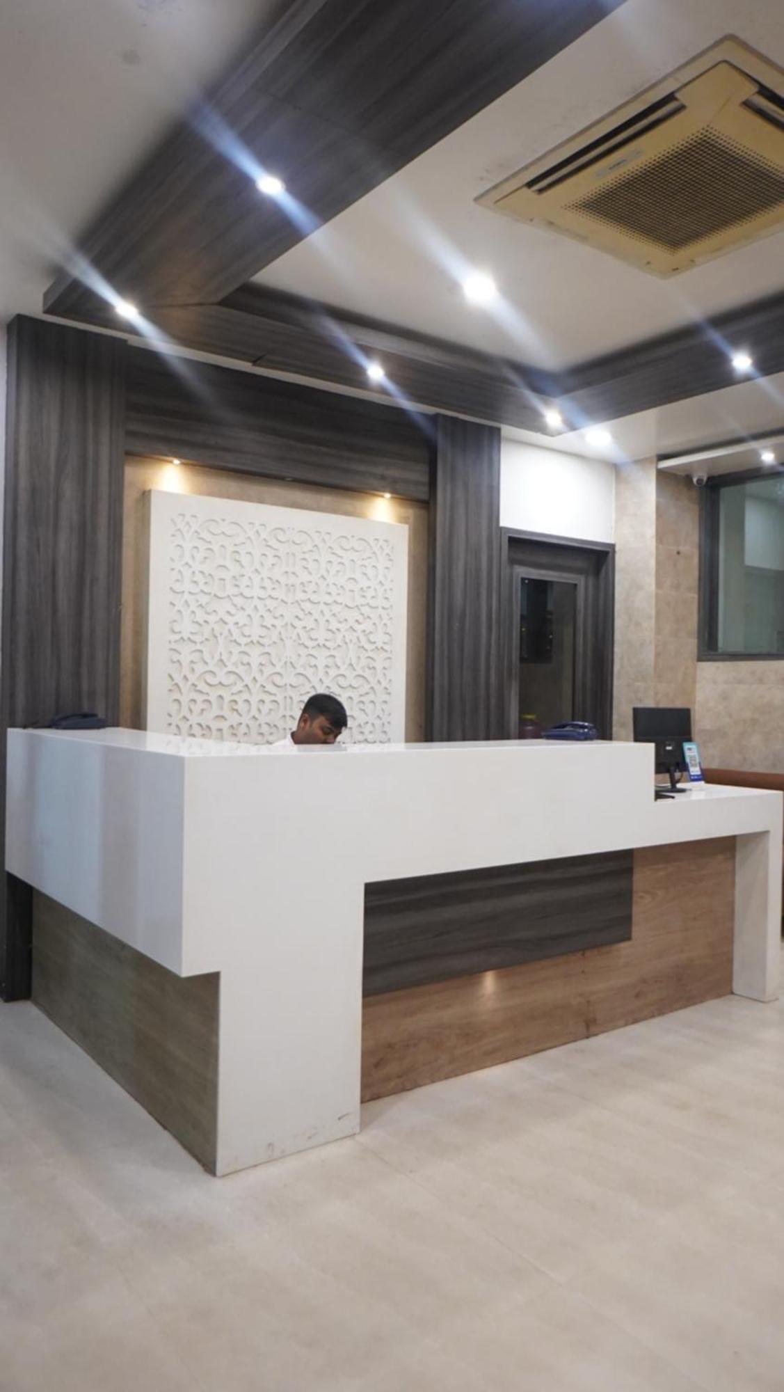 Hotel Park Regency Gorakhpur Exterior photo